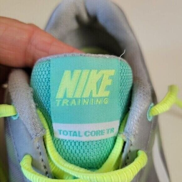 Nike Air Running Shoes 8 1/2 Women's Training Total Core gray green TR488111 EUC - Picture 14 of 15